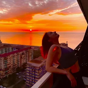 Orbi With Sea View باتومي